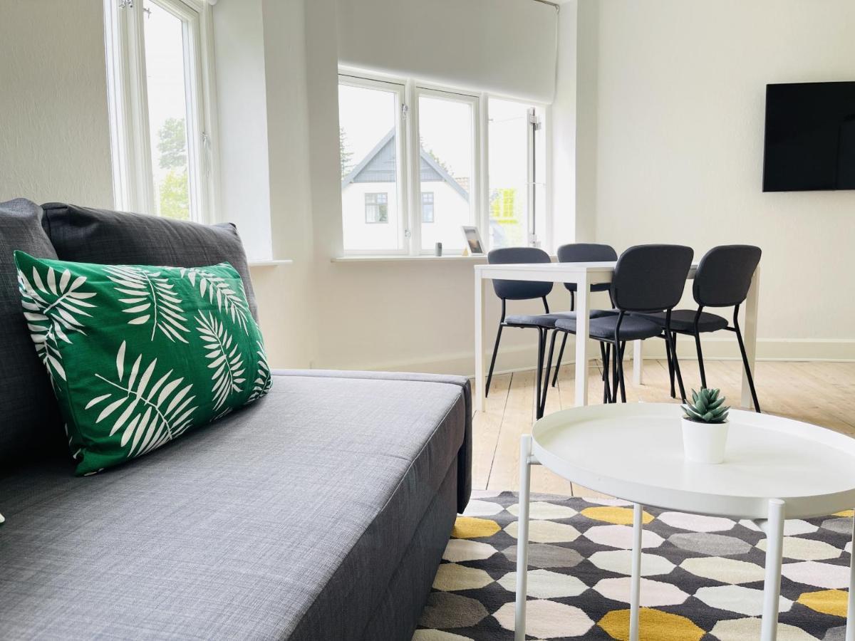 Aday - City Central Mansion - 1 Bedroom Apartment With Garden Aalborg Exterior photo